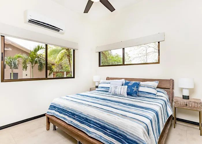 Flamingo Estates 18- 4 Bedroom House With Pool Ferienhaus *