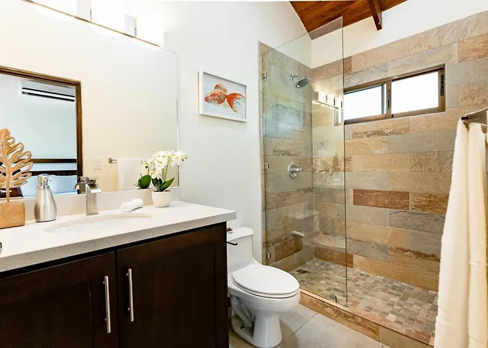 Flamingo Estates 18- 4 Bedroom House With Pool Ferienhaus